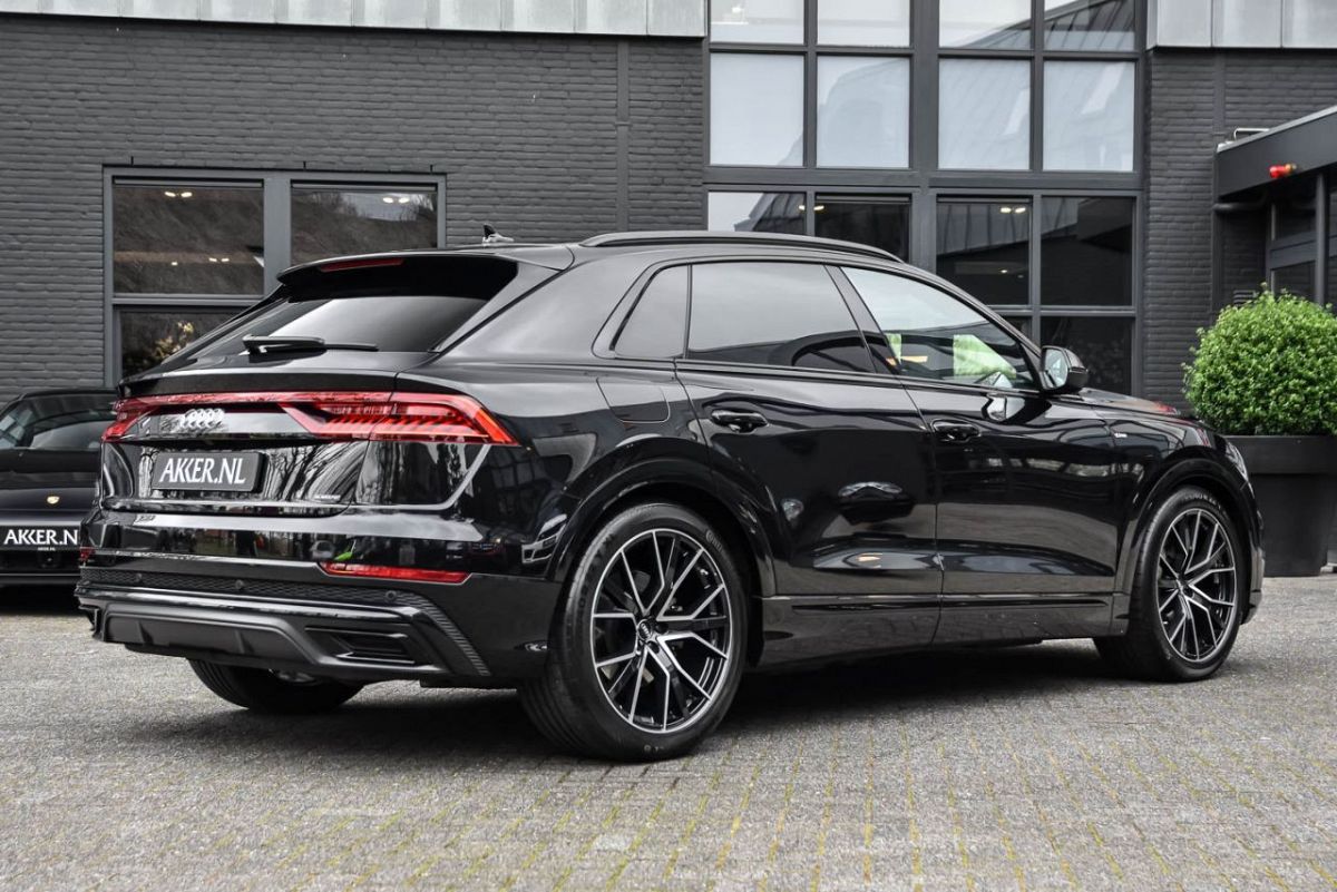 Audi Q8 55 TFSI - Occasion - VD AKKER