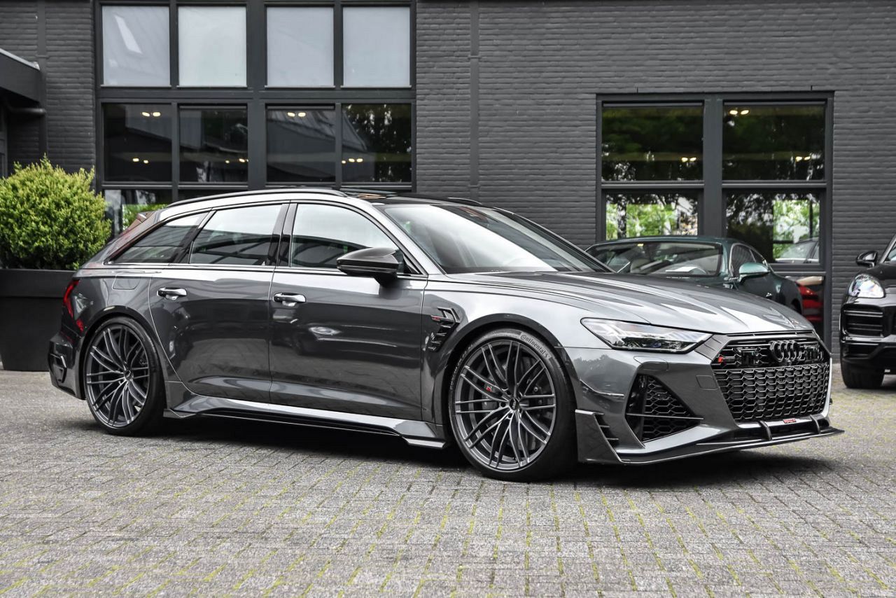 Ауди rs6 avant 2022